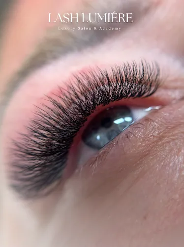 6 - Kosmetik Studio Lizy