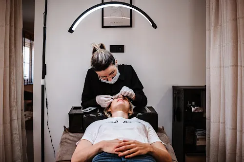 2 - Kosmetik Studio Marina