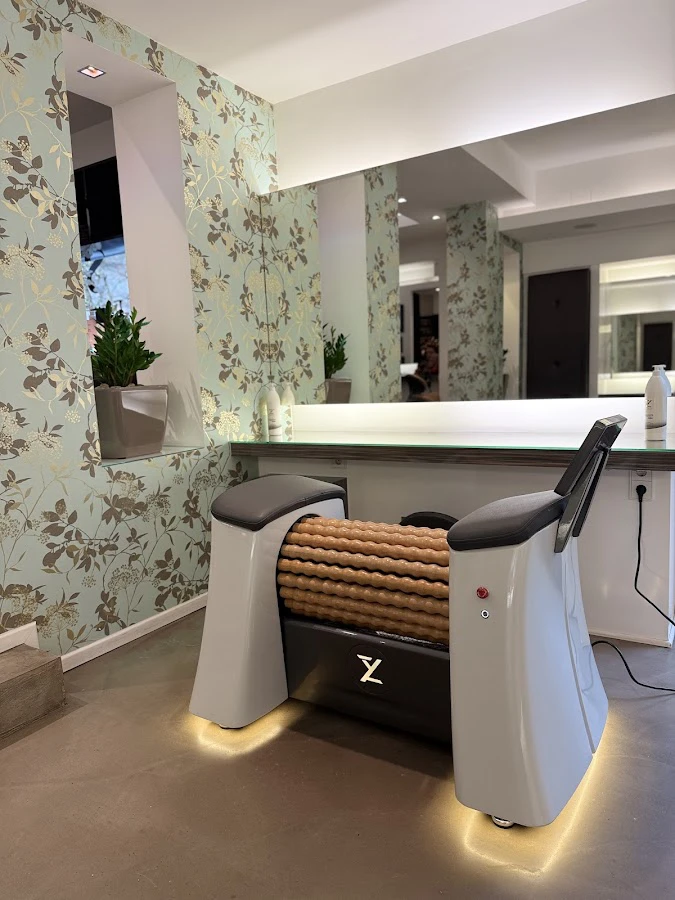 1 - Kosmetikstudio Eau de beautè