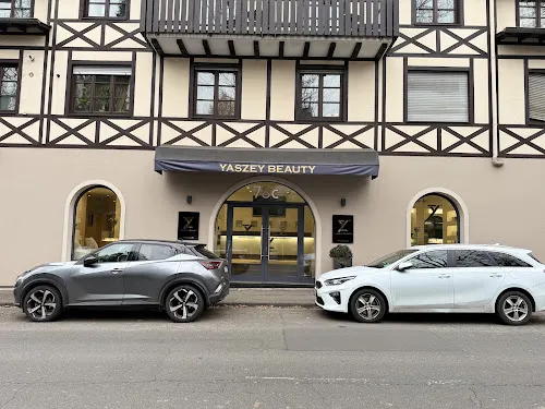 2 - Kosmetikstudio Eau de beautè