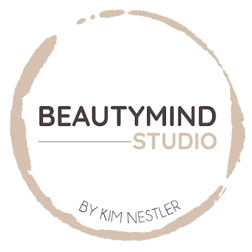 2 - Kosmetikstudio Glücksreif