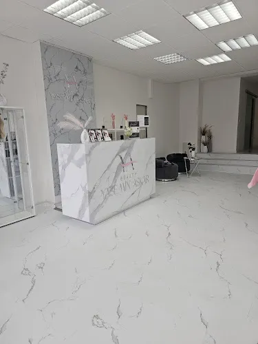 6 - Kosmetikstudio La Belle