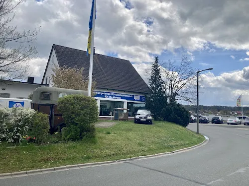 3 - Kraftfahrzeuge Lederer