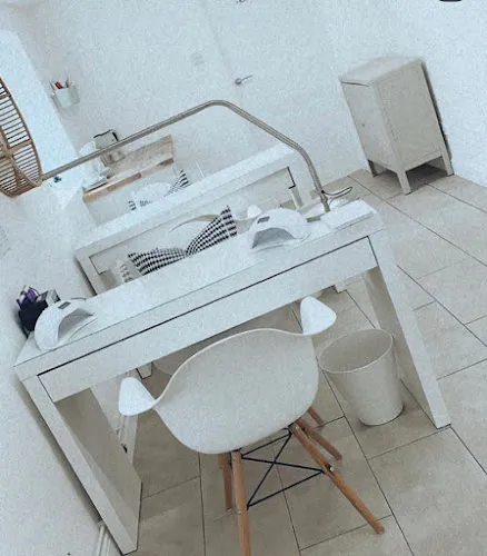 5 - Kreations Hair Studio