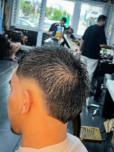 3 - La Bellezza Friseur