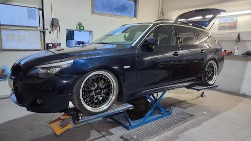 1 - LACK Repair Center GmbH