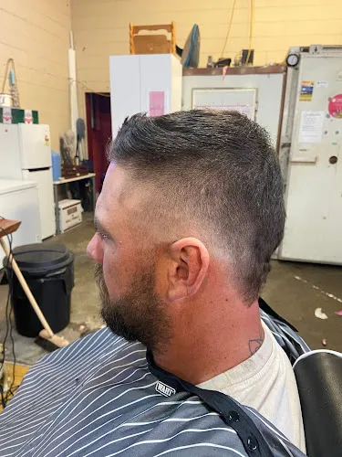 4 - Lads lounge barber