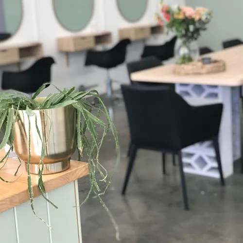 7 - Lady Jenny Brows