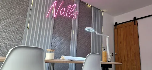 2 - L&N NAIL SPA