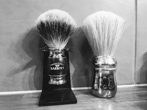 5 - Lara Barber shop