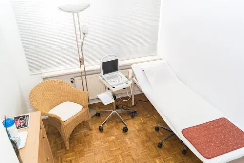 2 - Larissa Rumancev