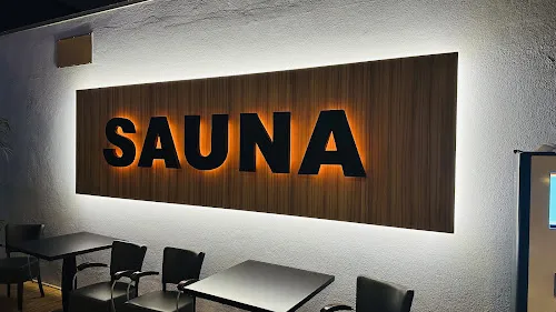 3 - Las Vegas Beauty Academy