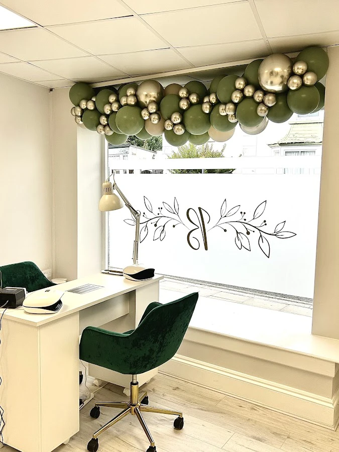 1 - Las Vegas Star Nails