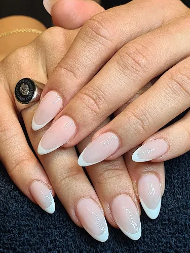 1 - Lash & Brow Studio