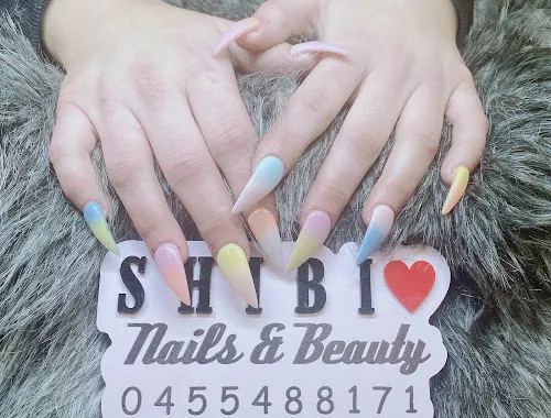 8 - Lavish Looks Studio