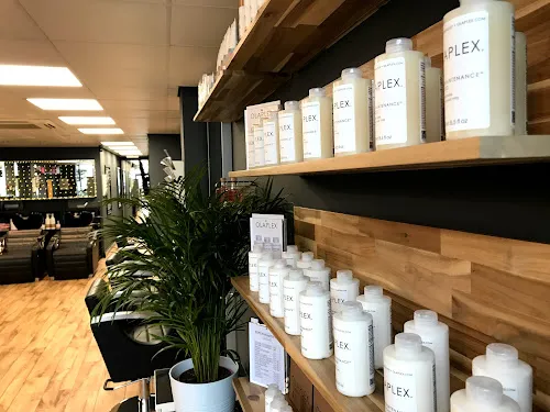 4 - Laylas Beauty Salon