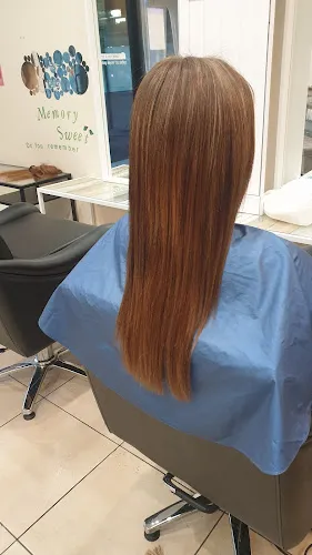 7 - Le Bon hair & beauty