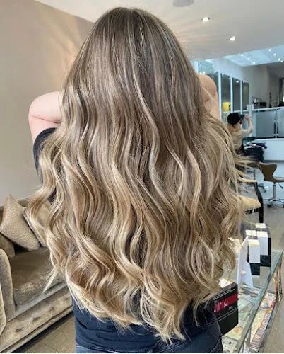 6 - Le Hair and Beauty