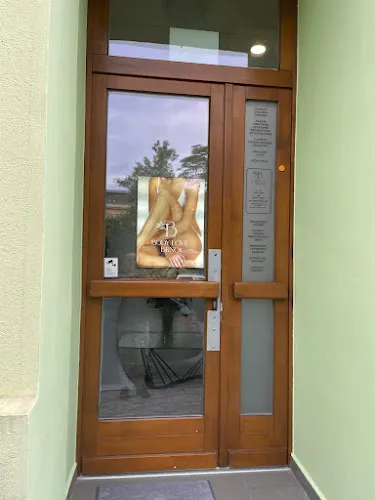 2 - Le Monde beauty center