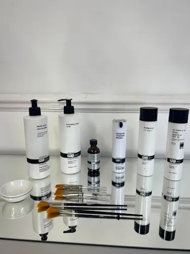 6 - Learning Curve Group Hair & Beauty Academy Loughton