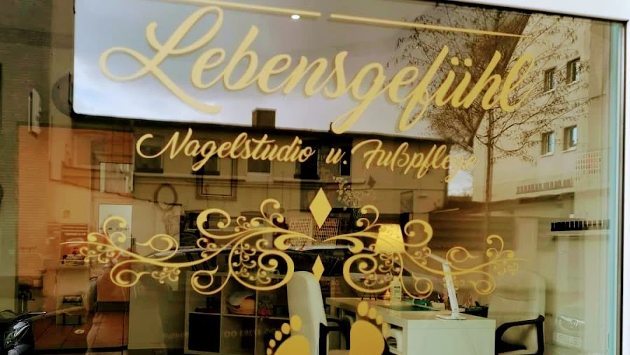 1 - Lebensgefühl Fußpflege/Nailart Marina Lübeck