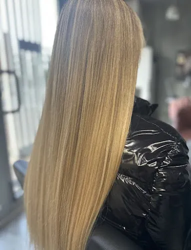 4 - Lejla ProHair – Beauty Studio