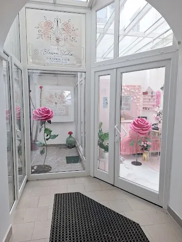 4 - Leni nails studio