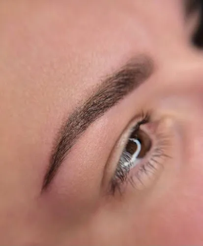 2 - LeO Nails Nagelstudio