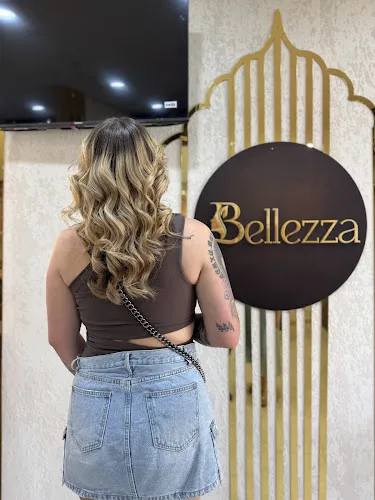 6 - LH Beauty Lounge