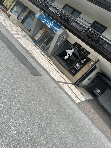 2 - Liam Barber Shop