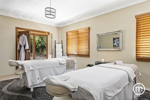 3 - Liam Nails & Beauty