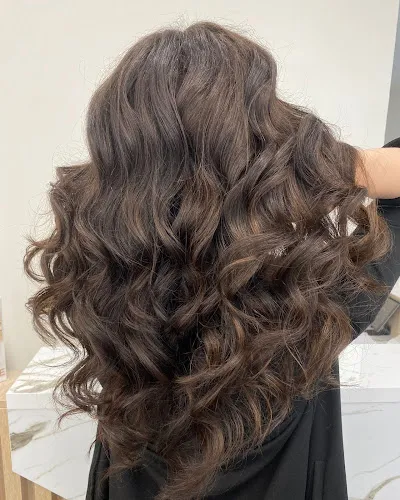 4 - Lightness - Hair & Beauty