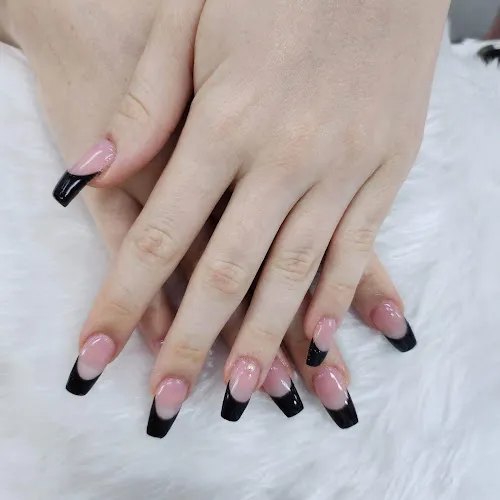 3 - Lily Nails, Spa & Beauty