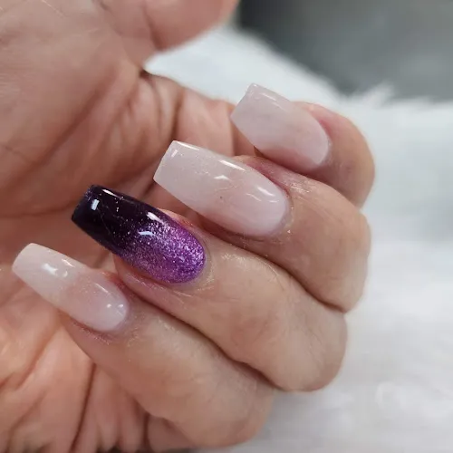 5 - Lily Nails, Spa & Beauty