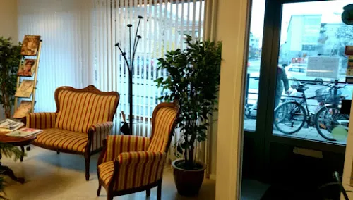 4 - Linköpings Hårklinik - Dam & Herrfrisör