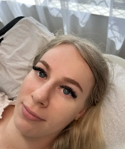 5 - Little Lash Haven