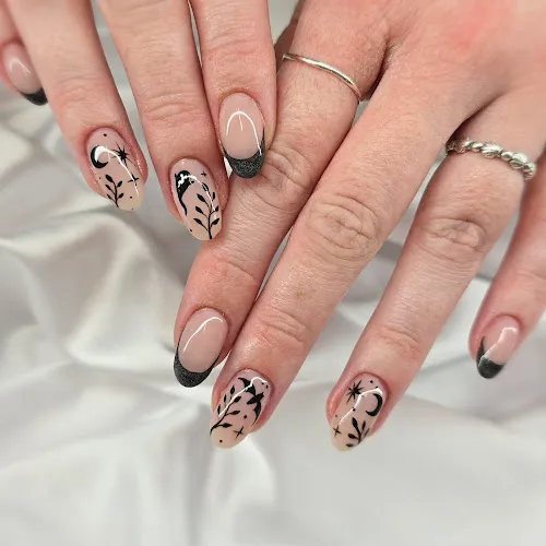 2 - Lizzy’s Hair & Beauty Salon