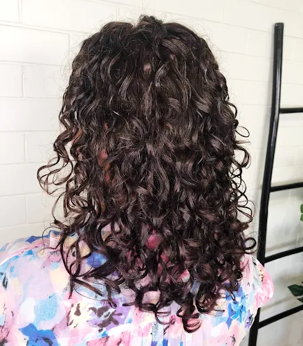 5 - LJ’S Hair & Beauty