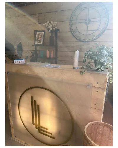 4 - LOCKS OF LOVE with Lindsey