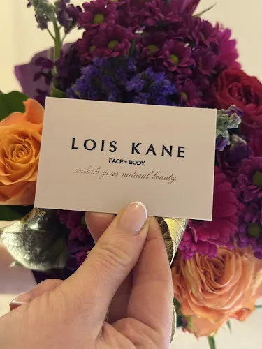 7 - Lois Kane LDN