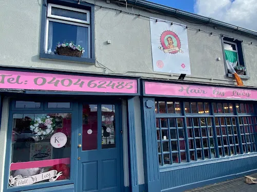 4 - Lola Lash Bar & Beauty