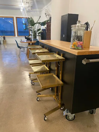 5 - Loma Beauty Salon