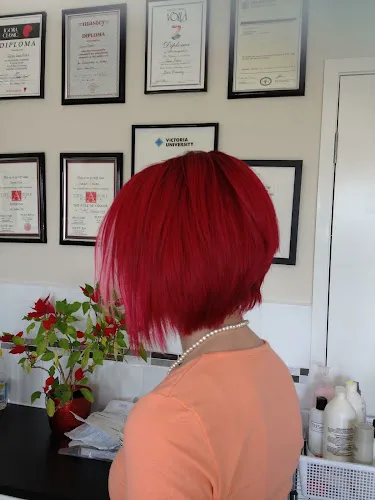 4 - London Look Studio