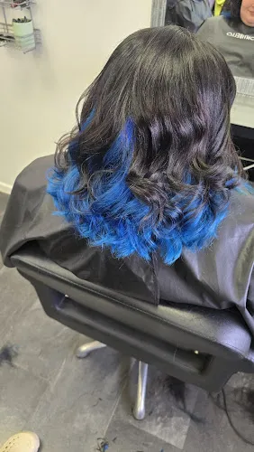 2 - Lorenzo Hair Studio