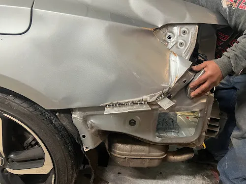 6 - Lorenzutti Motors Inc