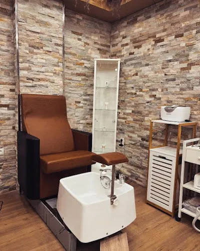 5 - Lotus Beauty Lounge