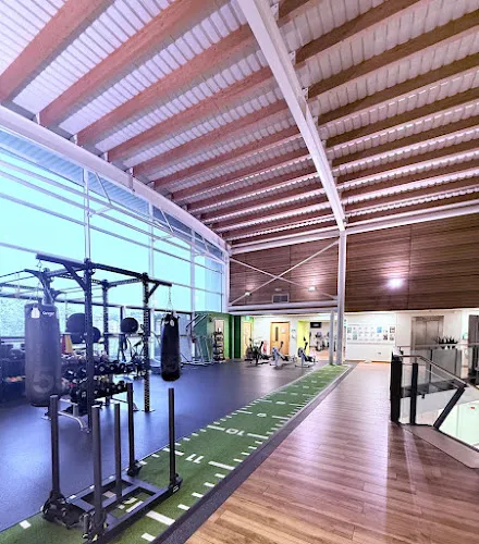 3 - Louise Alan Hair Design