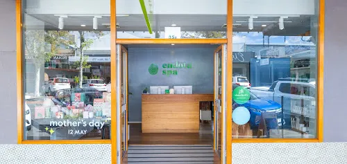 4 - Lovely Nails & Beauty