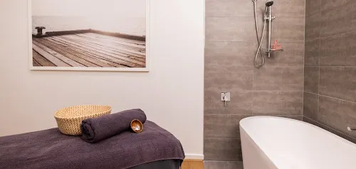 5 - Lovely Nails & Beauty