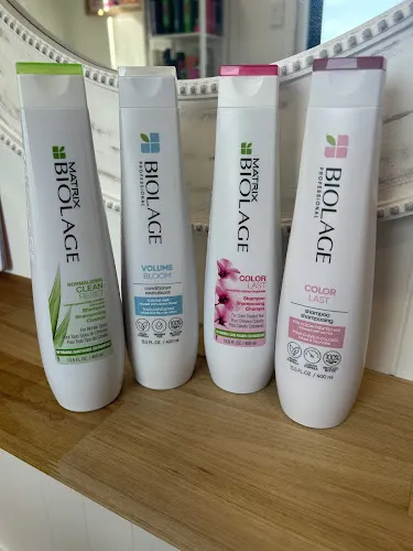 8 - Lovely Nails Spa